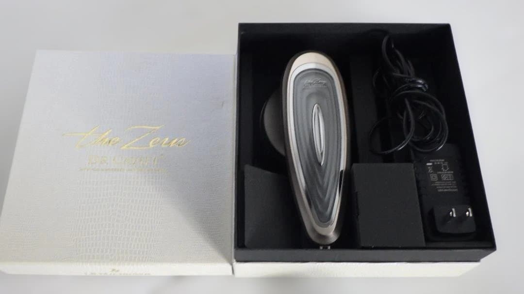 795/美品　ドクターキャビエット　ザ　ゼウス　LED EMS　BODY 美顔器