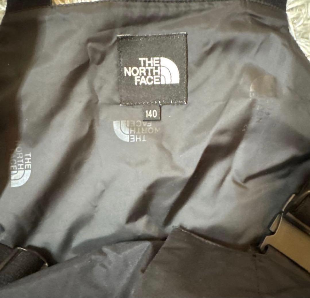 ノースフェイス ブラック スノーボードウェア サイズ140