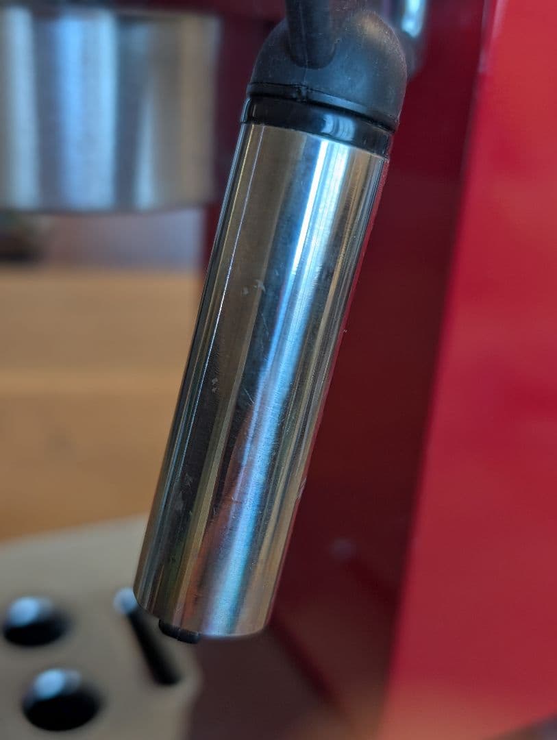 DeLonghi 赤 エスプレッソカプチーノメーカー