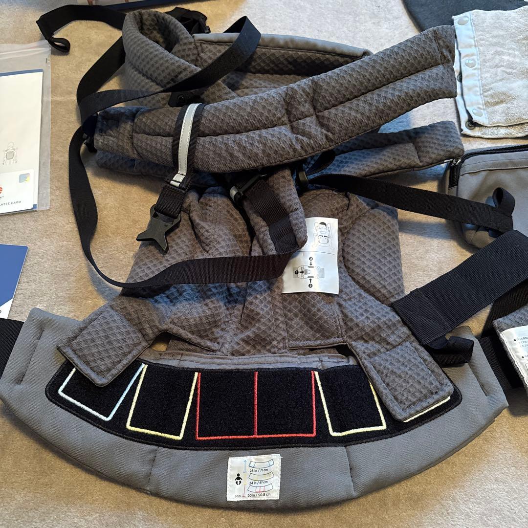 【未使用に近い】ergobaby OMNI 360 抱っこ紐 グラファイトグレー
