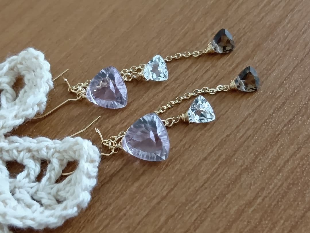 438 14kgf宝石質ビアクォーツ・クリスタル・アメトリンのチャーム他