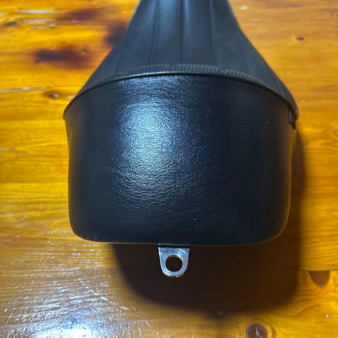 グリーミングワークス製　スポーツスターXLシート　10〜21年式対応