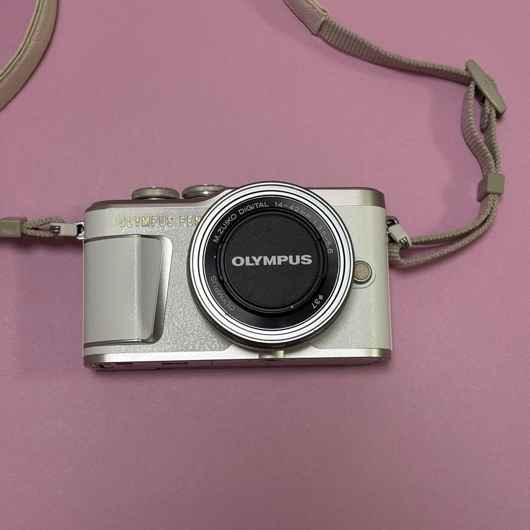 OLYMPUS PEN E-PL9 ホワイト