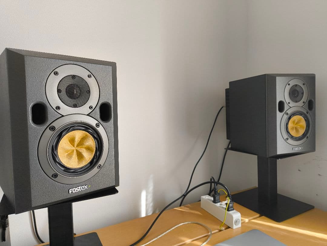 FOSTEX NF-4A パワード・ニアフィールド・モニター スピーカー