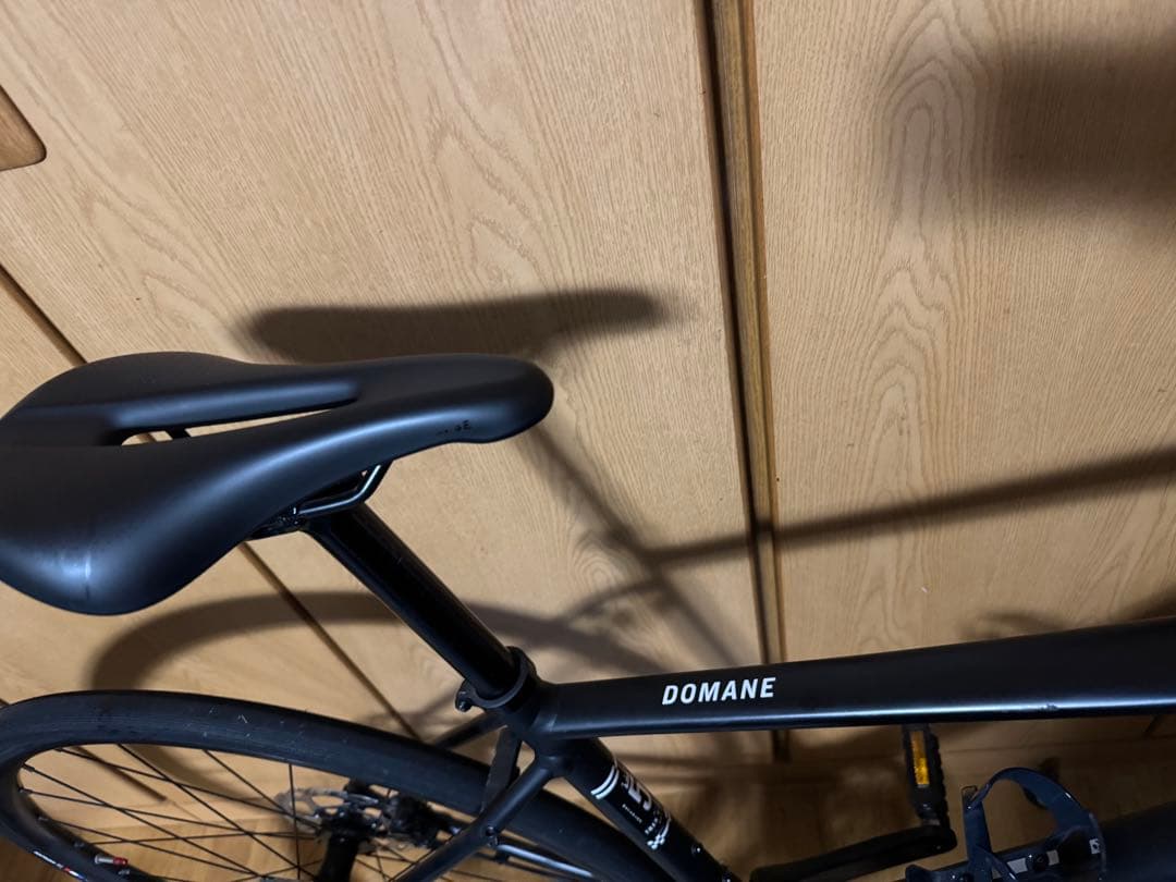 TREK DOMANE AL5 Gen4 2025年　12速