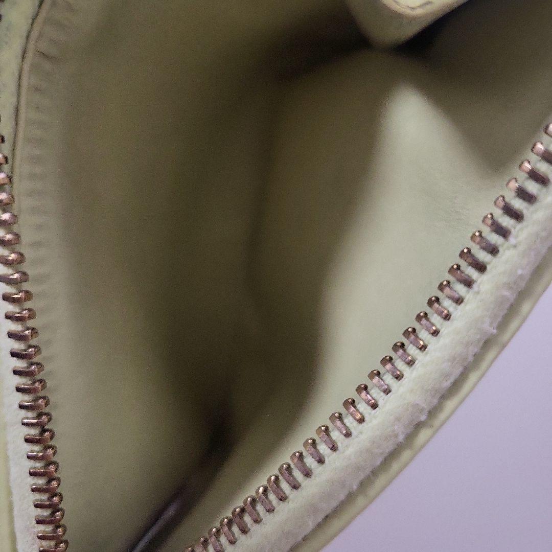 Bottega Veneta 二つ折り財布 ライトグリーン