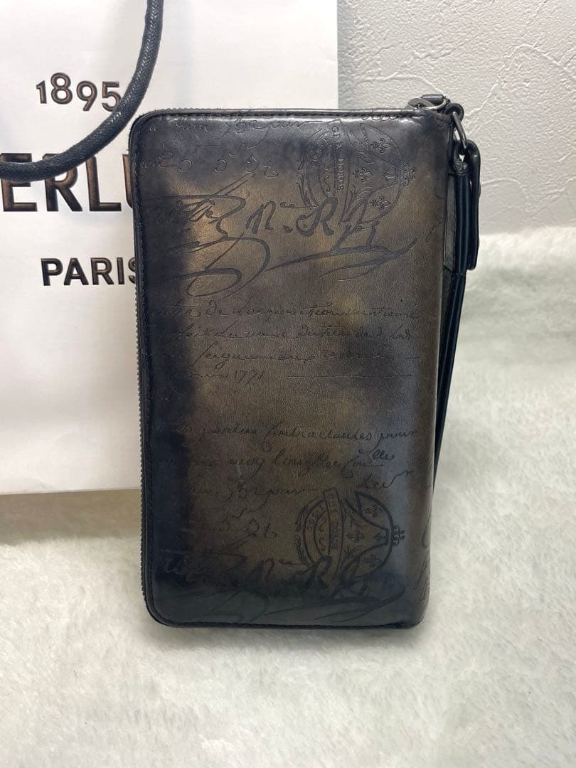 ピコレ‼️ベルルッティBerlutiカリグラフィTALIラウンドファスナー