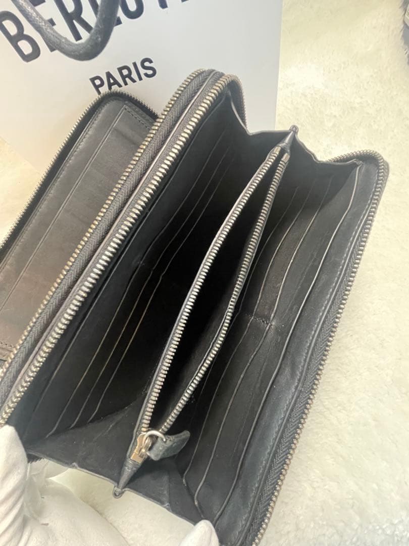 ピコレ‼️ベルルッティBerlutiカリグラフィTALIラウンドファスナー