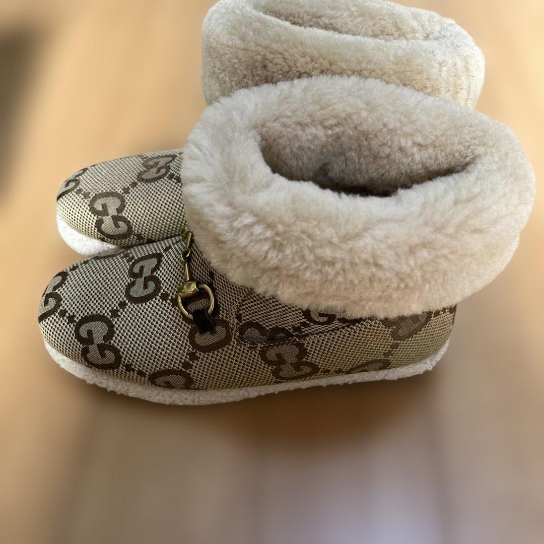 ❤️GUCCIムートンブーツ❤️れお