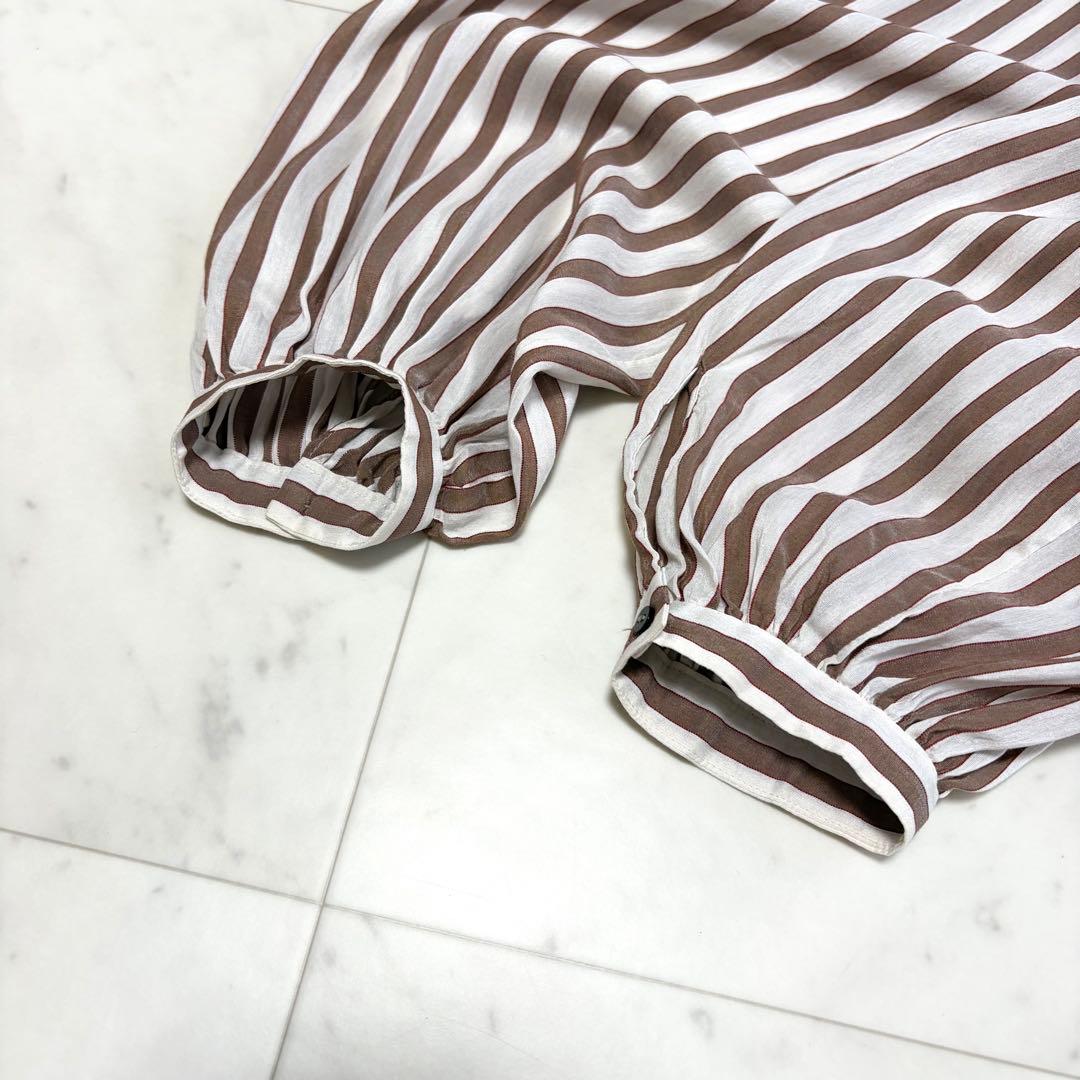 美品 トゥモローランドコレクション シルク混ストライプ スタンドカラーブラウス