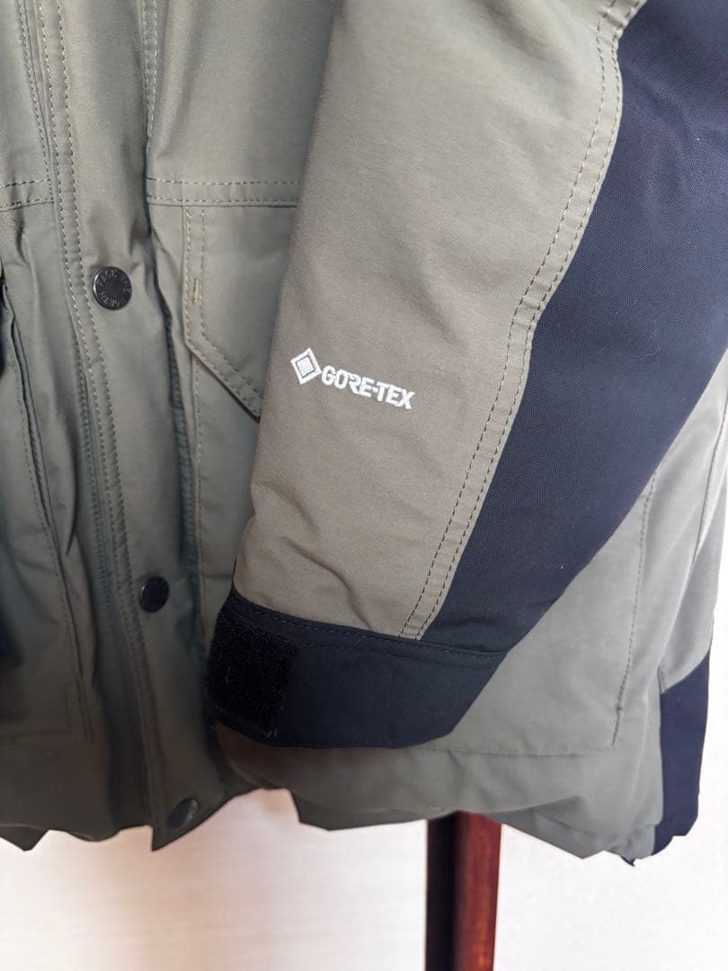 THE NORTH FACE マウンテンダウンコート Lサイズ　ニュートープ