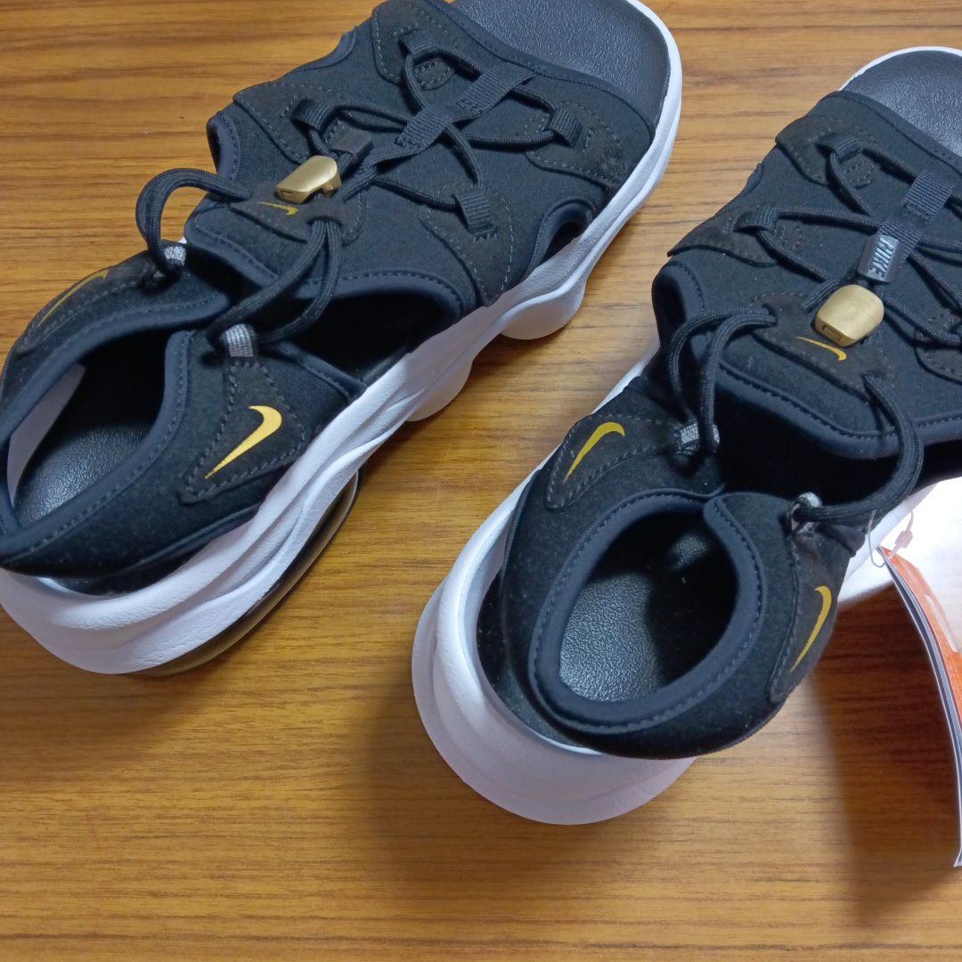 Nike エアマックスココサンダル ブラック　新品　25cm