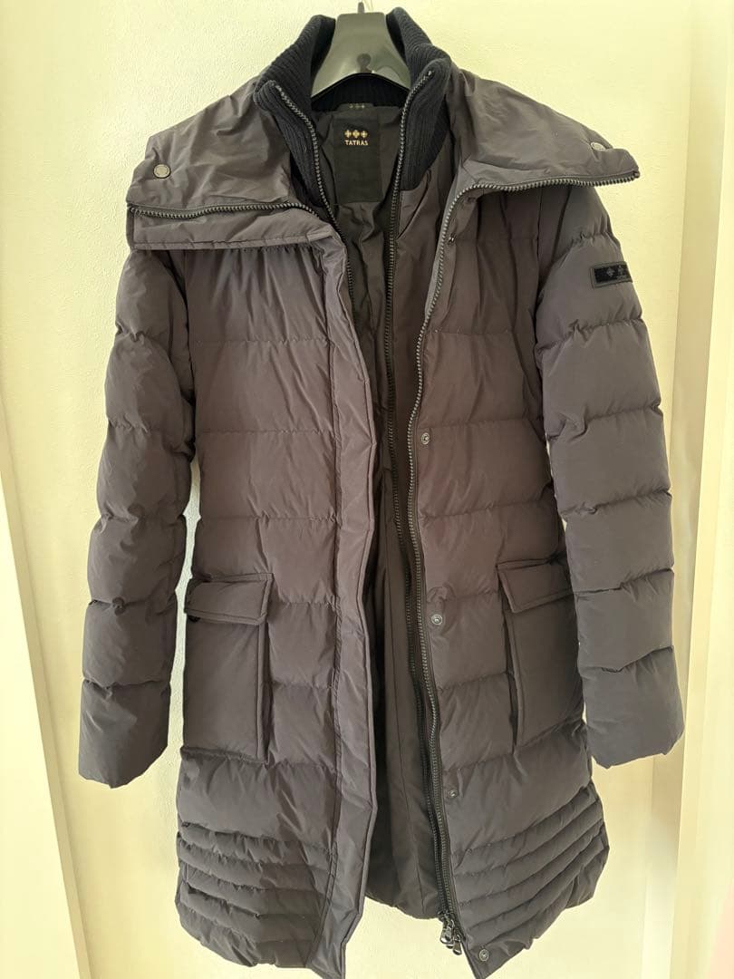 TATRAS　アゴーニャ　ダウン　サイズ03