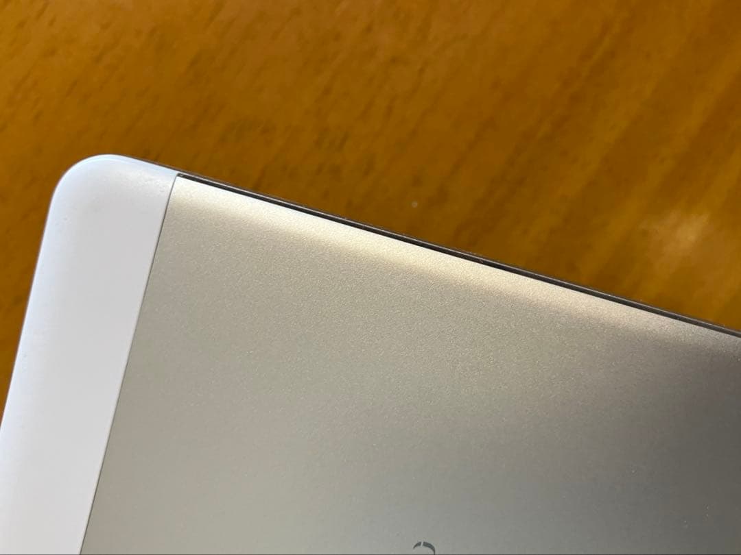 HUAWEI dtab d-01G[16GB] docomo シルバー