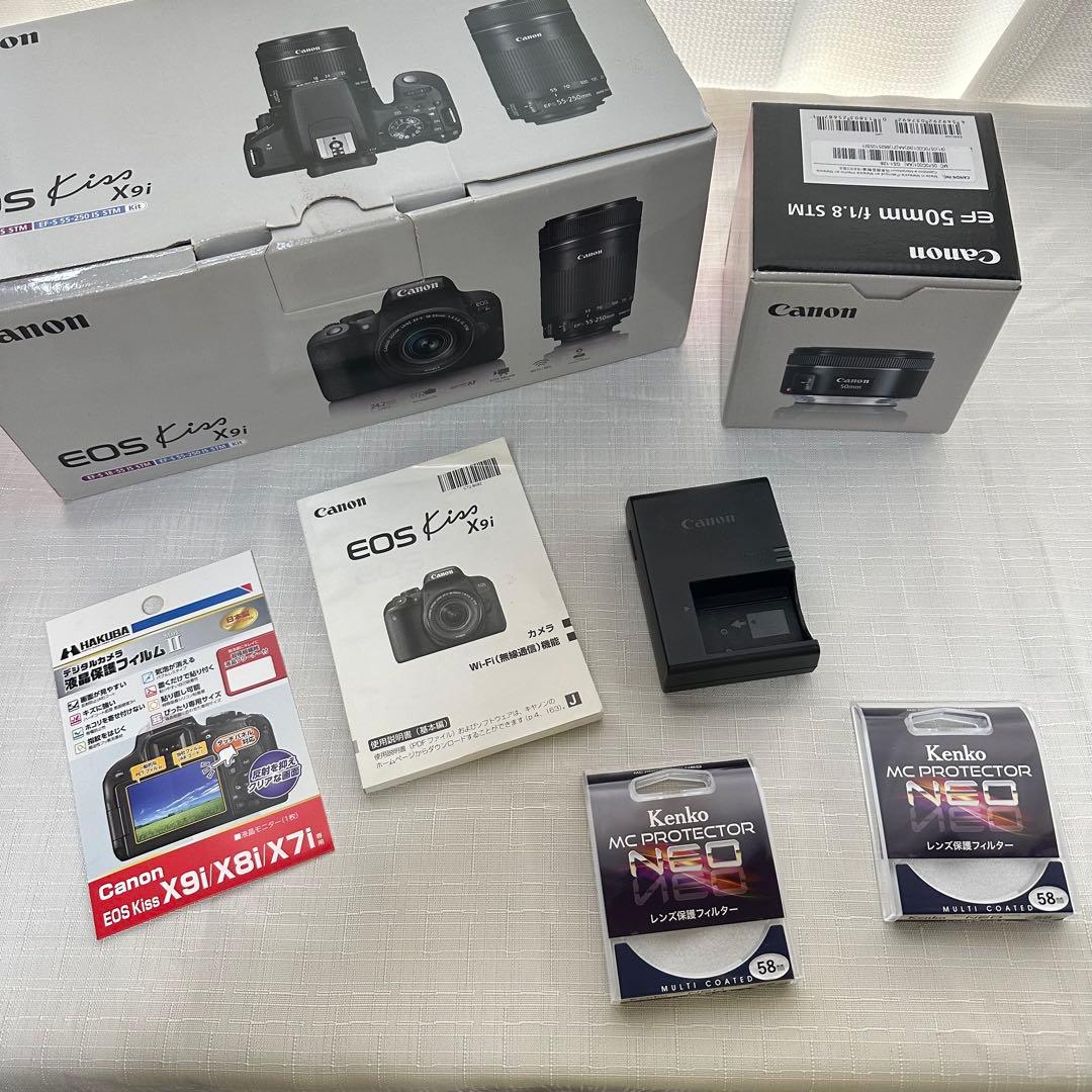 Canon EOS Kiss X9i カメラキット　ズームレンズ　単焦点レンズ