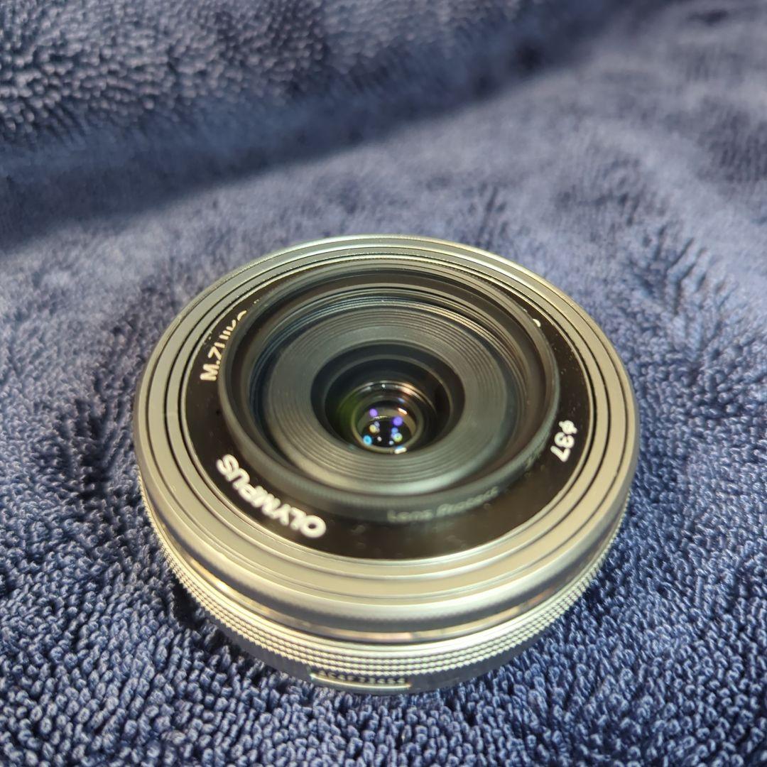 デジタルカメラ OM-D E-M10 Mark III OLYMPUS 25mm f1.8