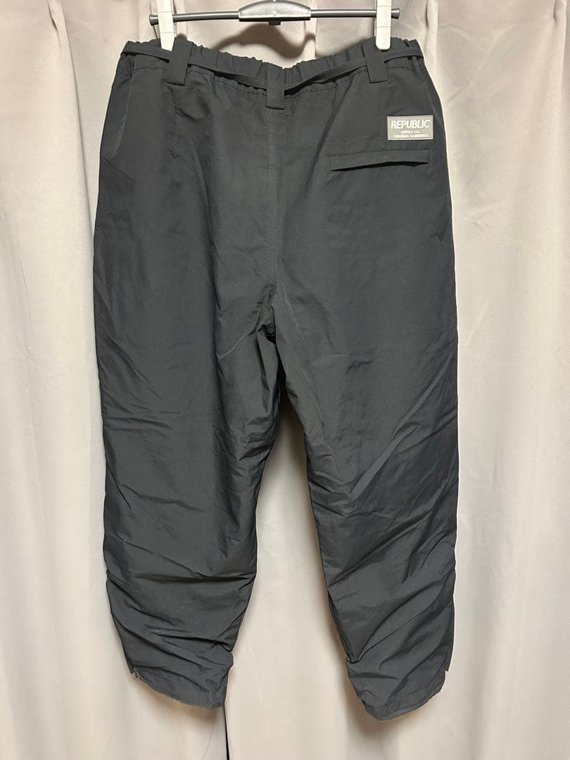 REPUBLIC スノーボードパンツ 黒　Ｌ