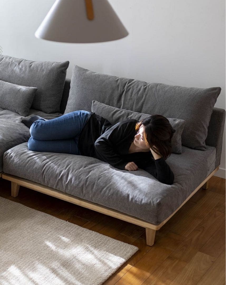 Fumi 幸せになるソファ ライトベージュ