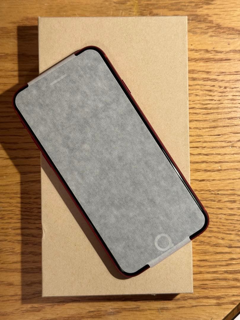 【新品未使用保証付き】iPhone SE3 RED Appleストア