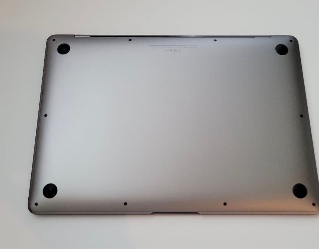 MacBook Air M1 8GB 2020年購入　美品