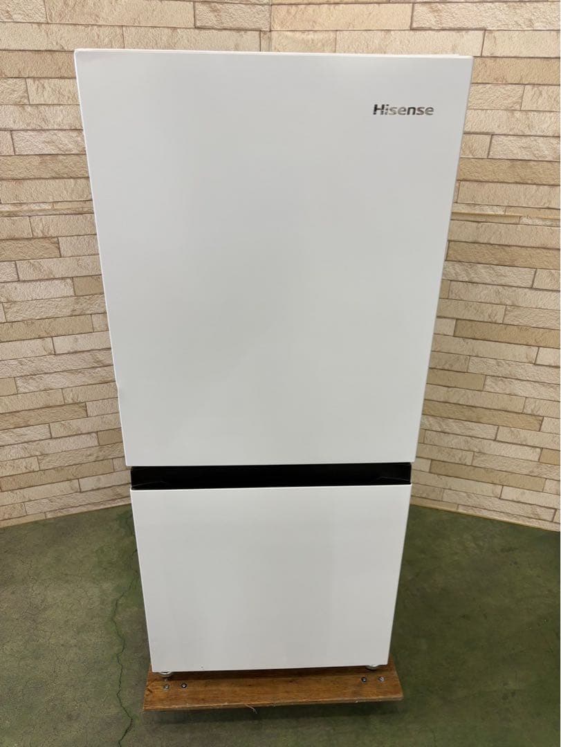 大阪送料無料★3か月保障付き★冷蔵庫★ハイセンス★HR-D1304★R-810