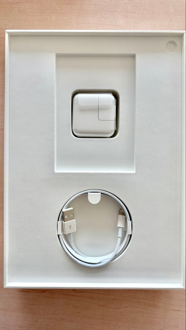 iPad Pro 10.5 Wi-Fiモデル 64GB MQDW2J/A