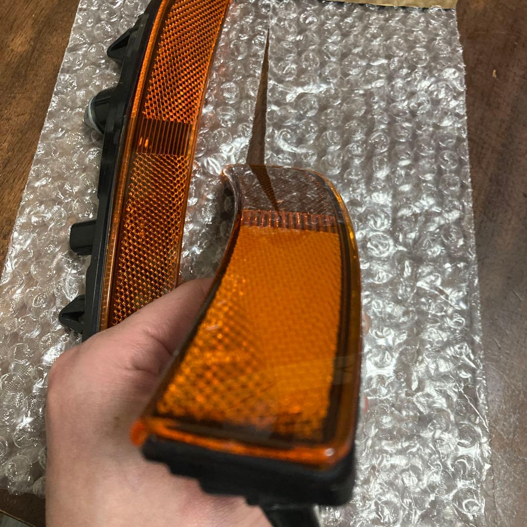 GR86 ZN8 USA仕様フロントサイドマーカー 左右セット