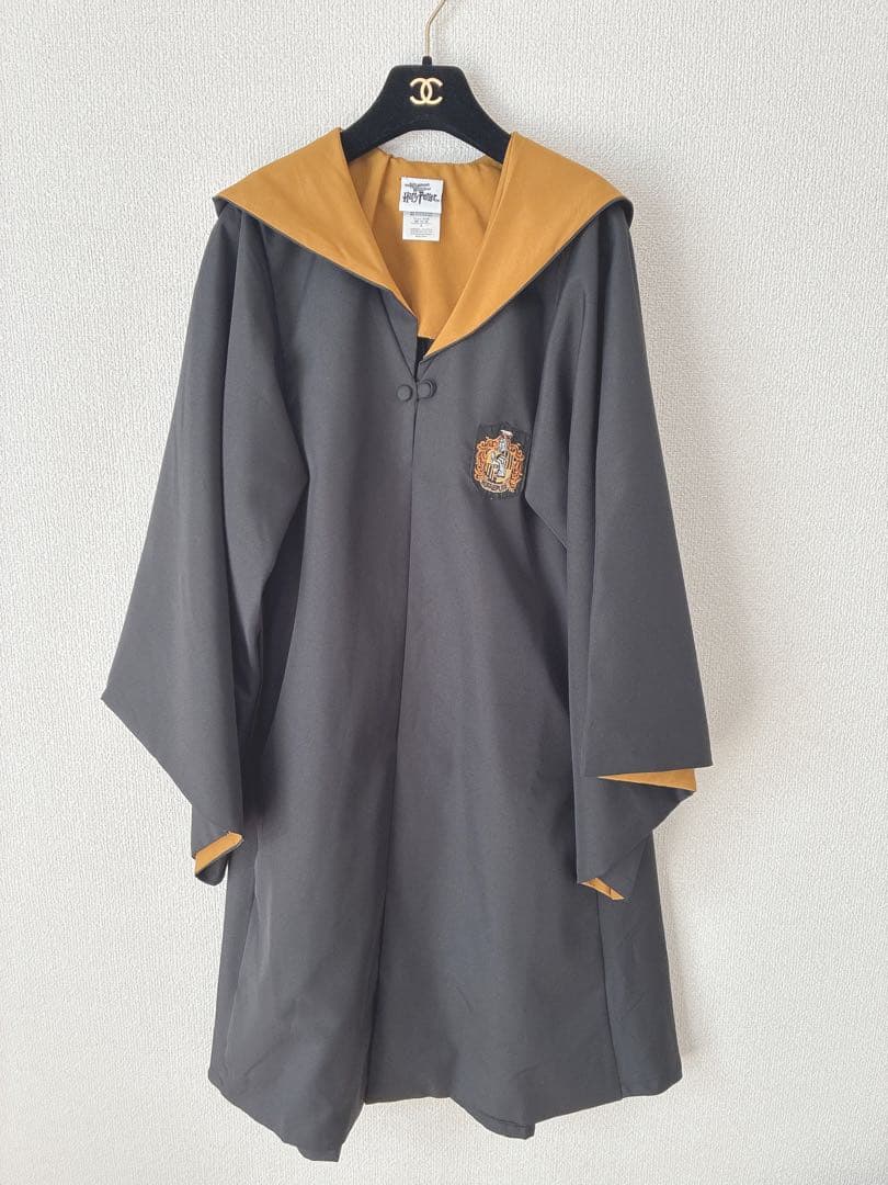 ハリー・ポッター グリフィンドール　ハッフルパフ　ローブ　Sサイズ