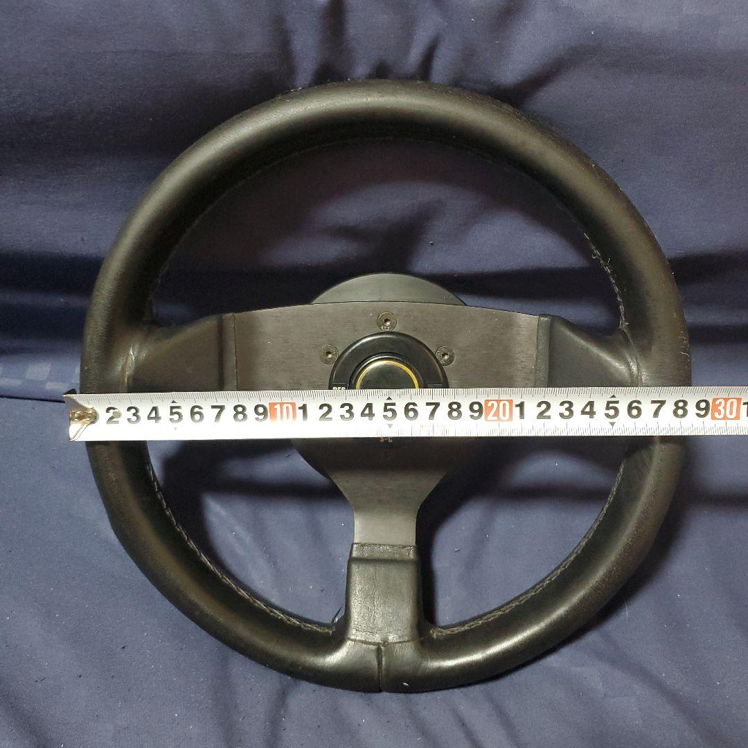 車の小径ハンドル