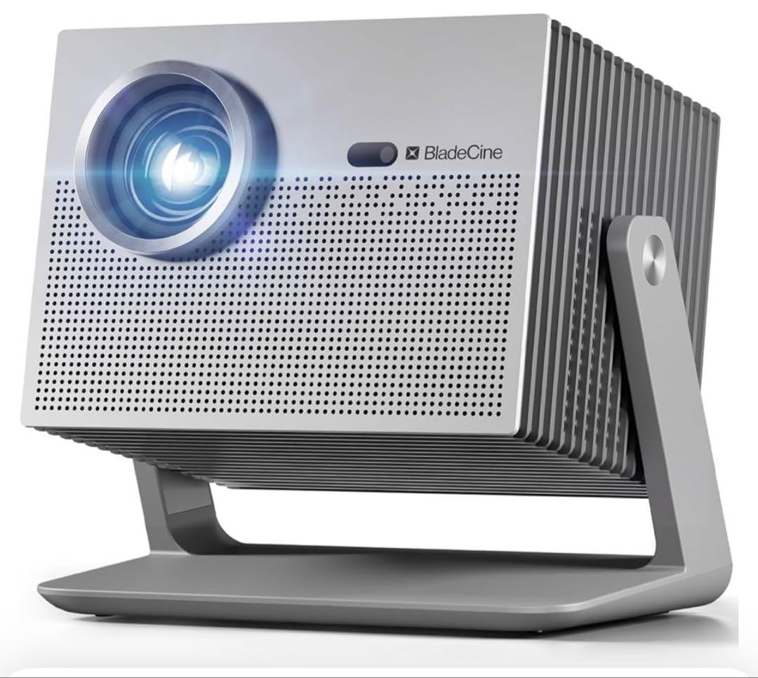 Bladecine Cube 600 プロジェクター 600ISO ルーメン