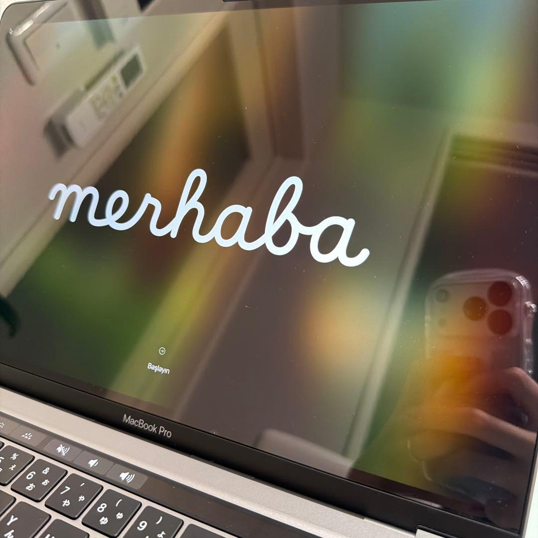 ほぼ新品！値下げ交渉可MacBook Pro 13インチ　M2 2022年