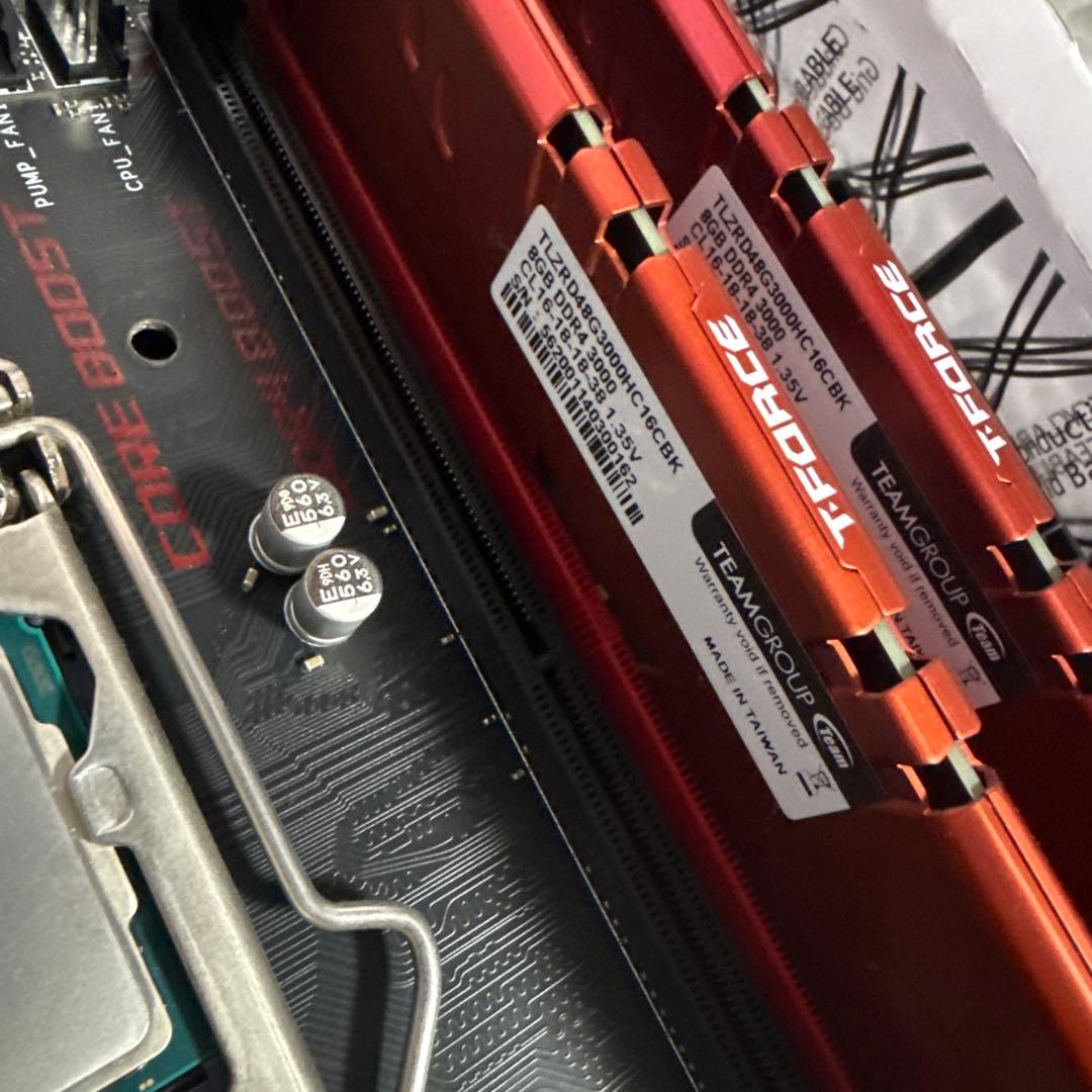 Intel Core i7 9700K+マザボ+メモリ16gb