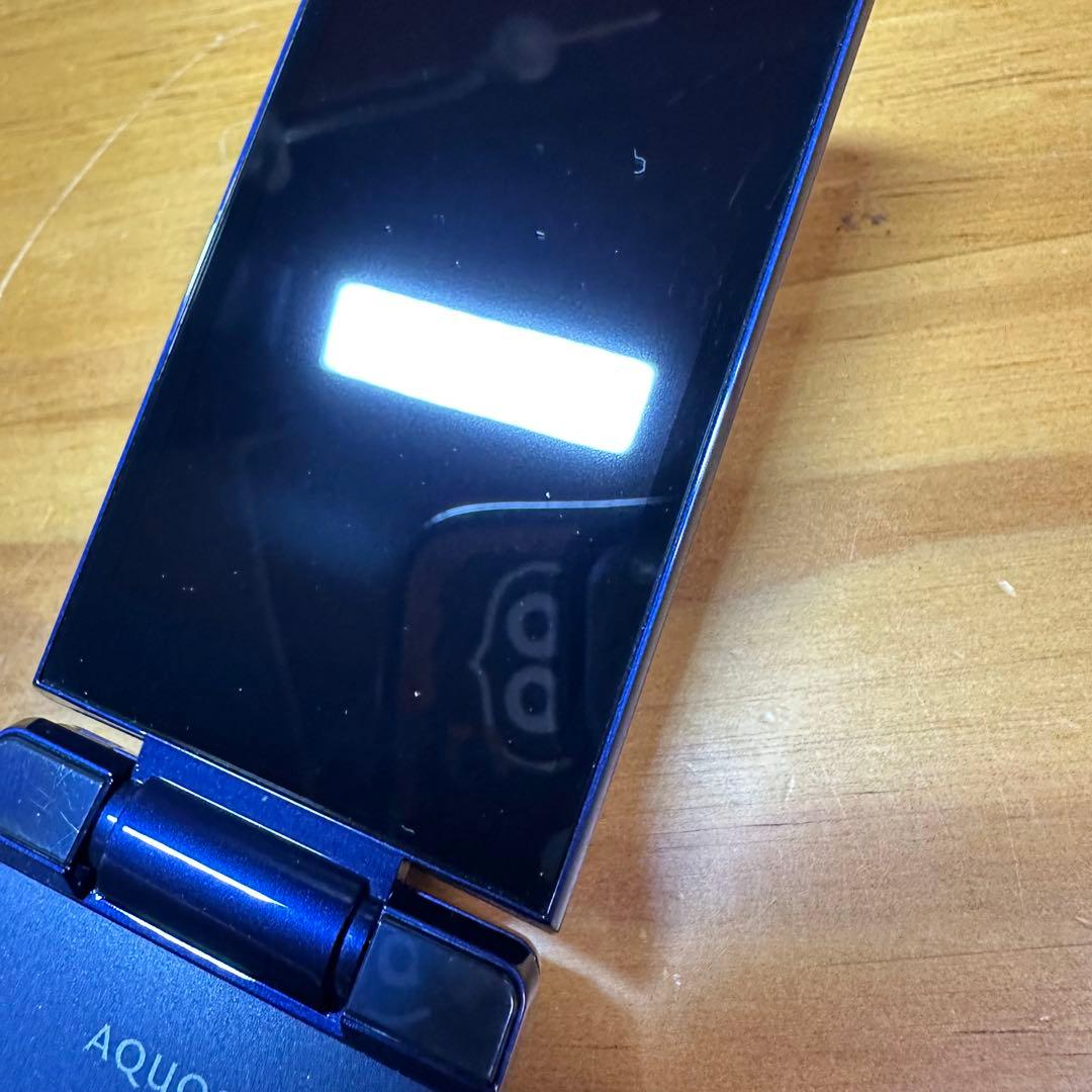 AQUOS ケータイ 501SH ガラケー 3081