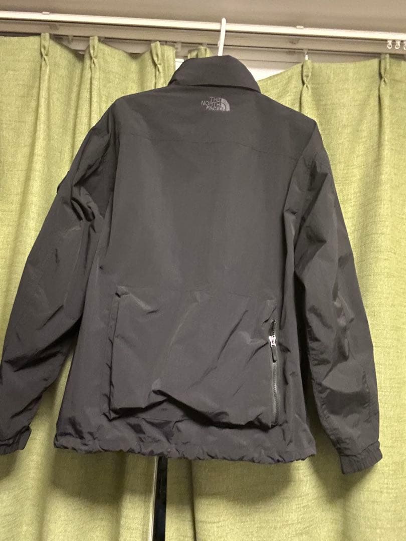 THE NORTH FACE ブラック マウンテンパーカー　ナイロンジャケット