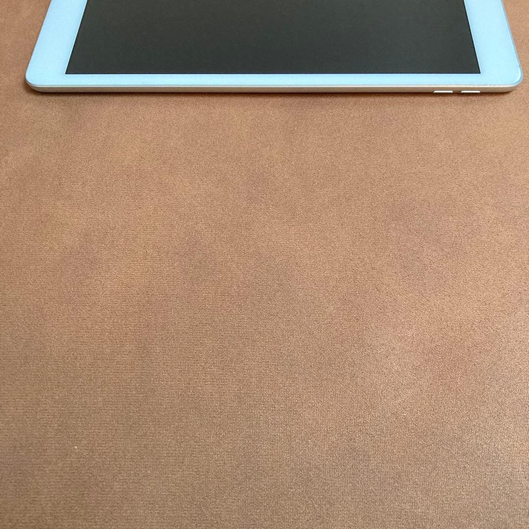 433 電池良好☆外観比較的美品☆iPad7第7世代32GB WIFIモデル☆