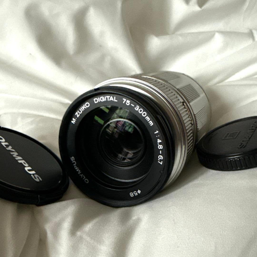 OLYMPUS レンズ M.ZUIKO 75-300mm F4.8-6.7 ED