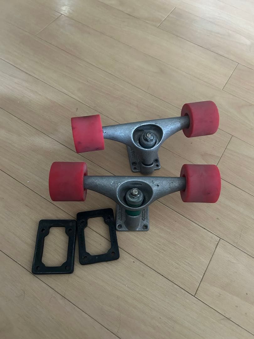 carverカーバーCX4純正トラック　サーフスケート　ヤウ　スライド