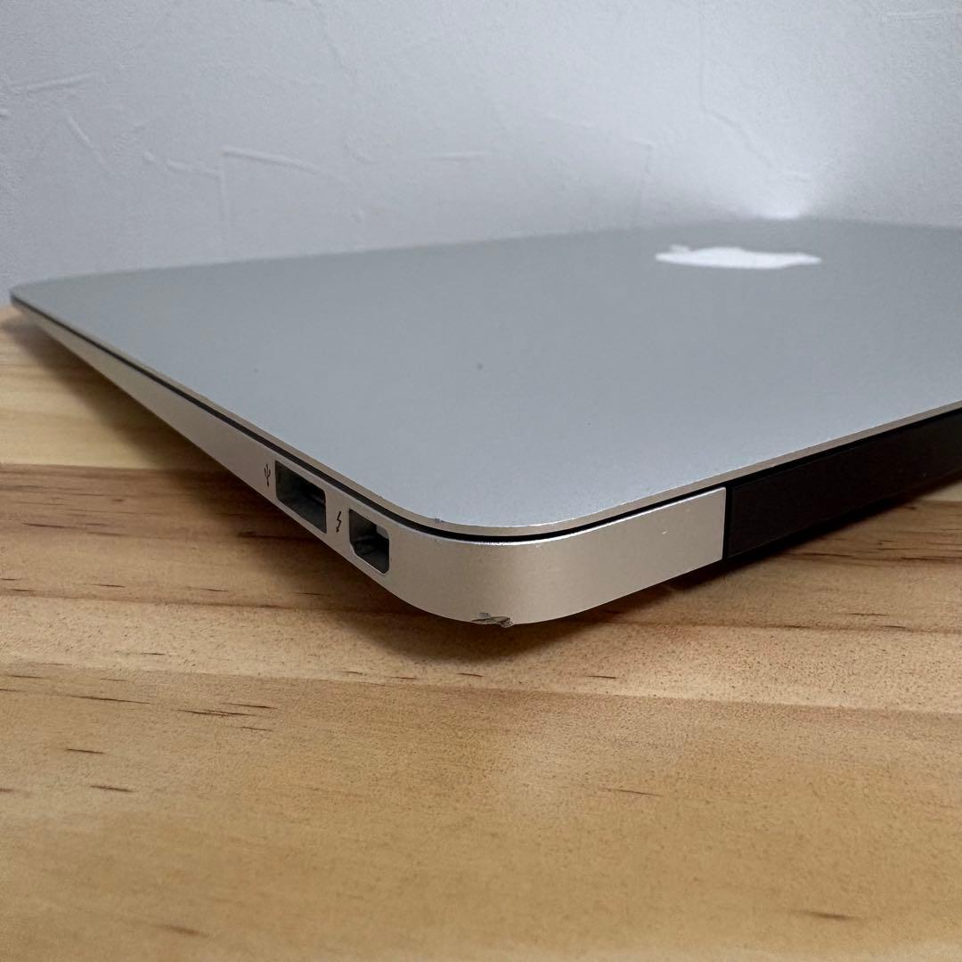 MacBookAir 2015 11インチ i5 メモリ8GB 256GB