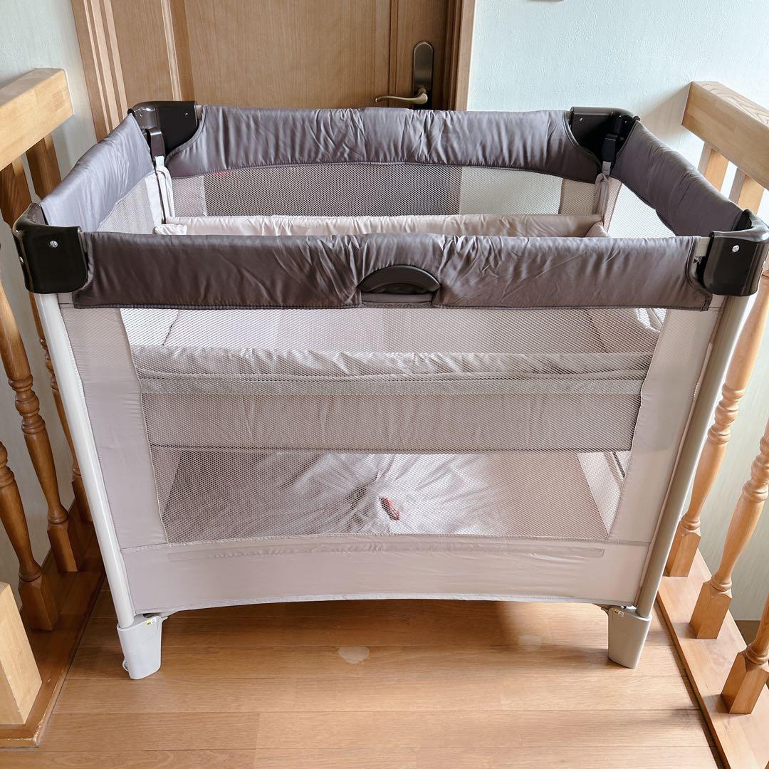 美品 Арrіса アップリカ ココネルエアー 品番66047 ベージュ グレー