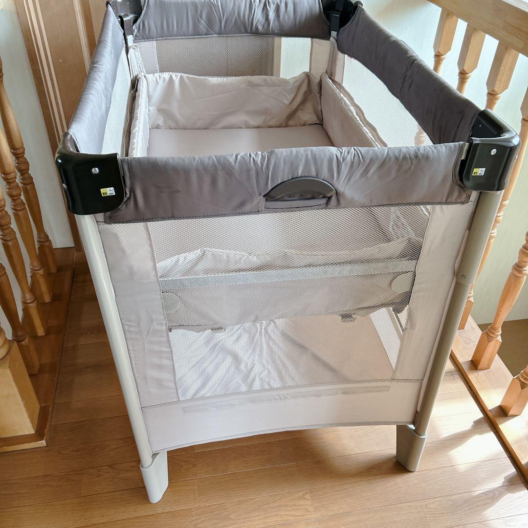 美品 Арrіса アップリカ ココネルエアー 品番66047 ベージュ グレー