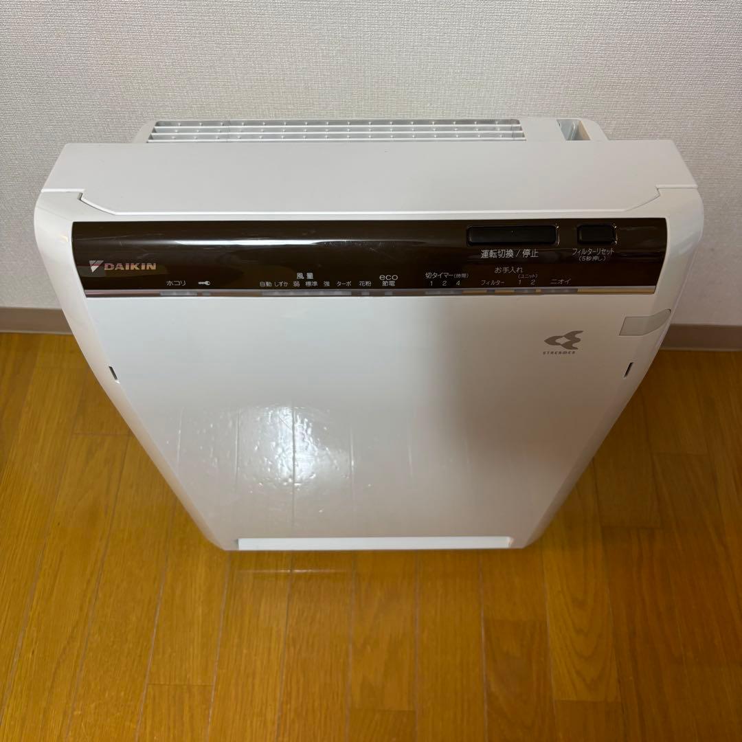 ダイキン空気清浄機2019年製　ACM80U-W