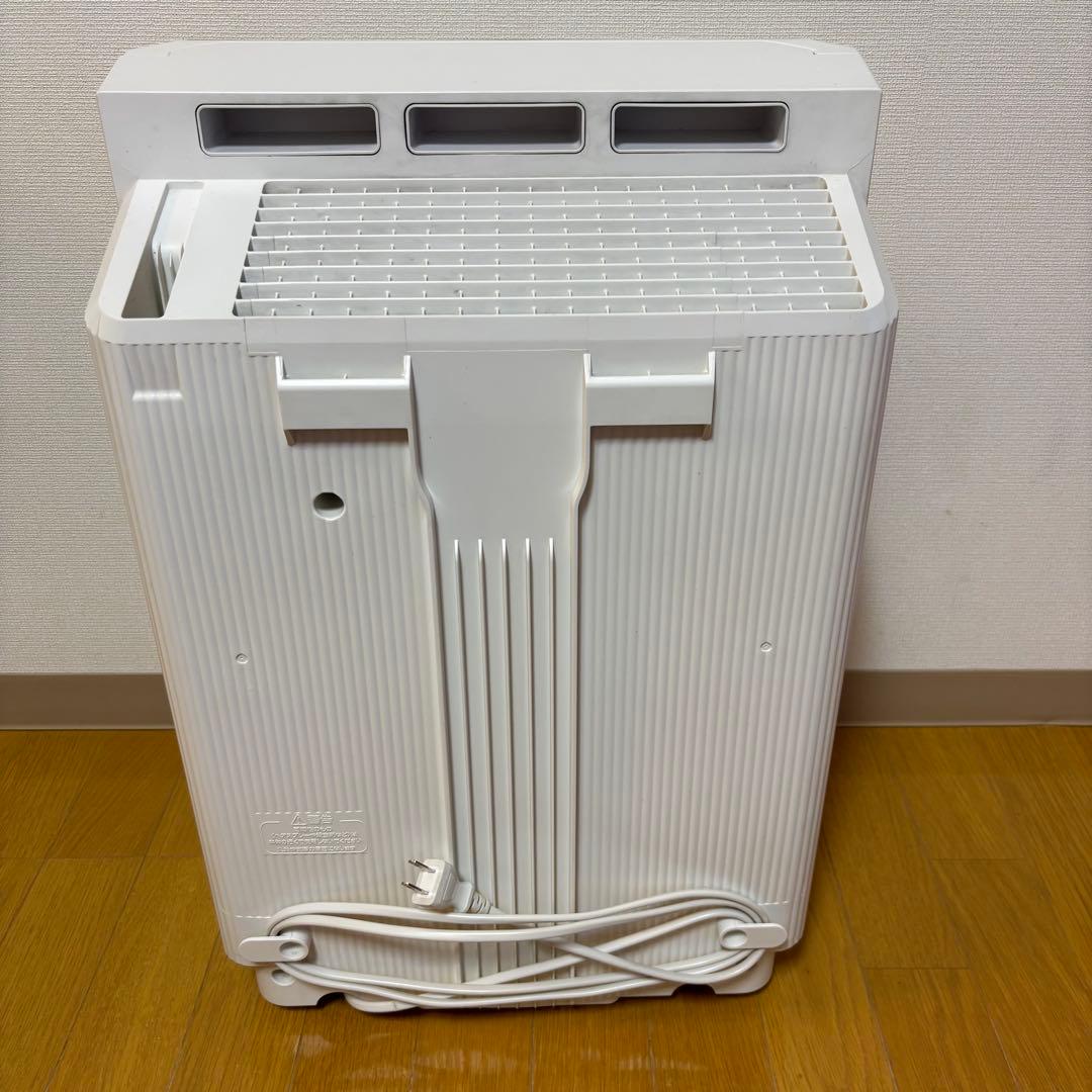 ダイキン空気清浄機2019年製　ACM80U-W