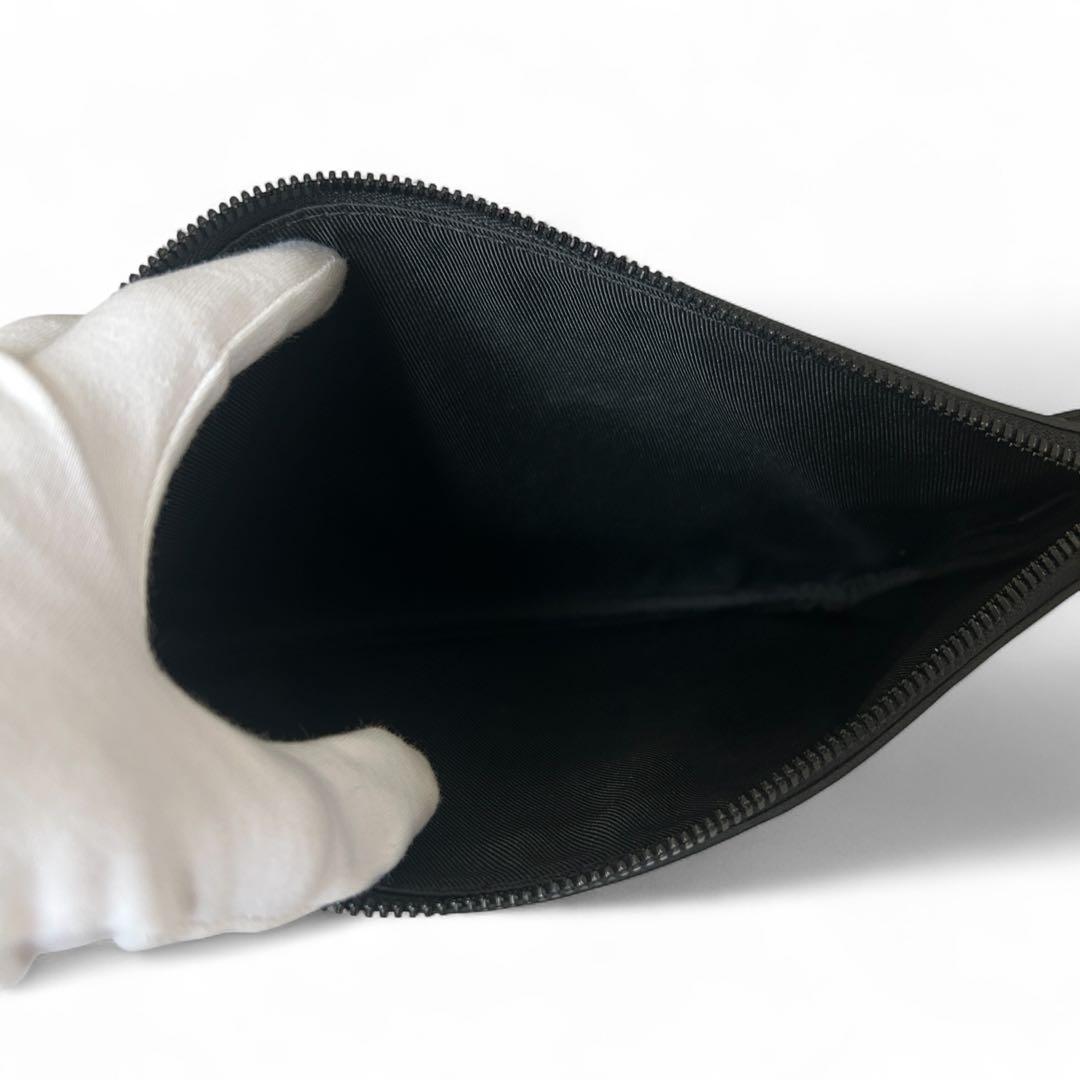 【極美品】ルイヴィトン　モノグラム　トリオメッセンジャー (パース無し)