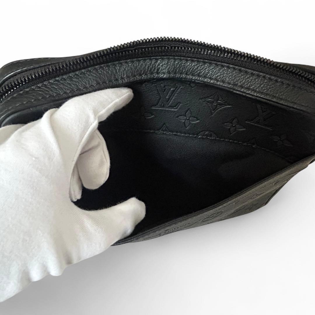 【極美品】ルイヴィトン　モノグラム　トリオメッセンジャー (パース無し)