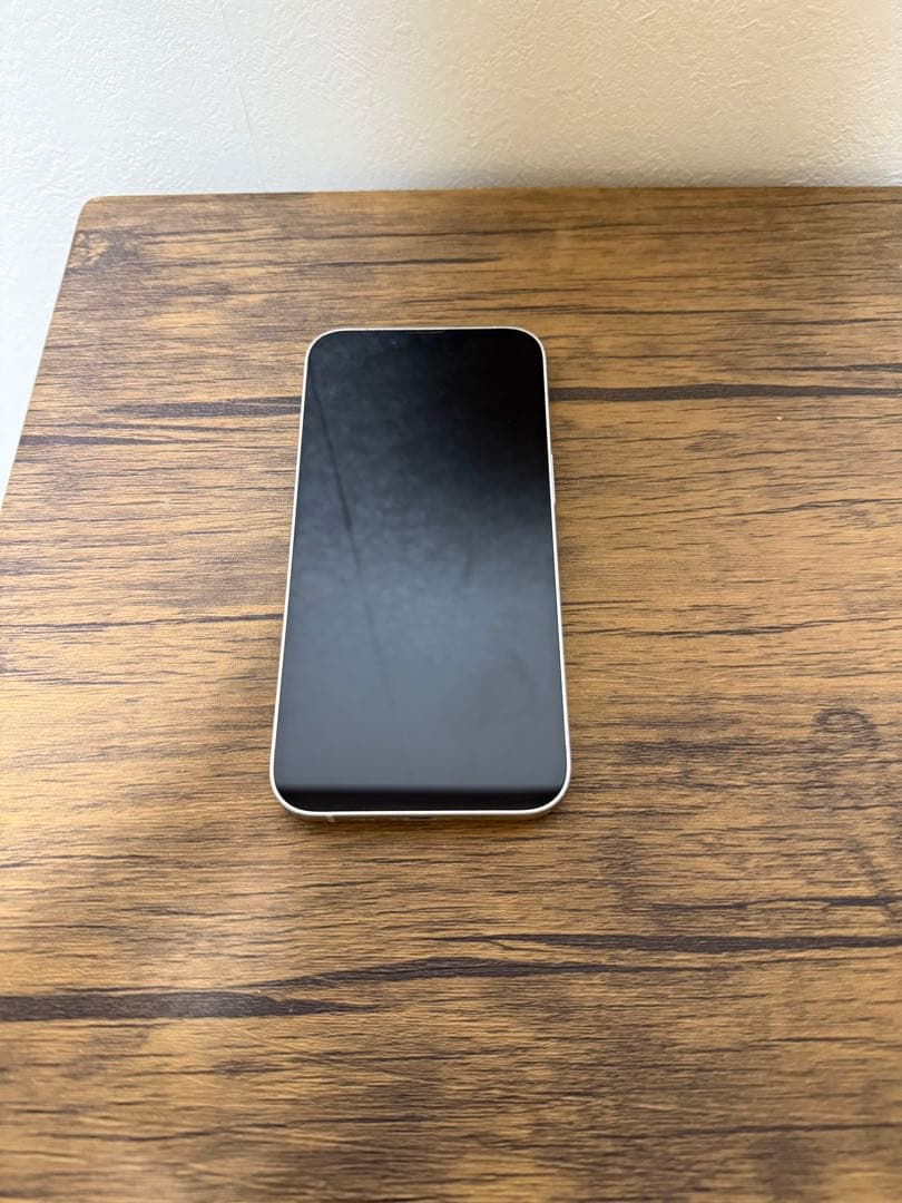 スマートフォン本体 Apple iPhone 13