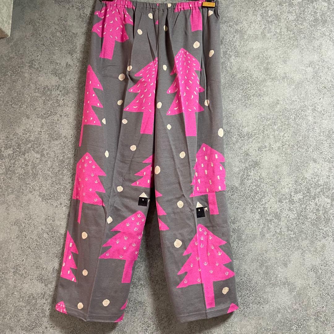 新品　マタノアツコ 木・ツリー総柄パジャマ「LLサイズ・グレー×ピンク」
