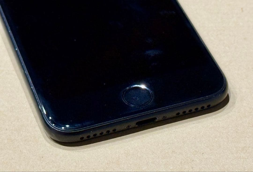 iPhone SE2 64GB 中古 SIMフリー