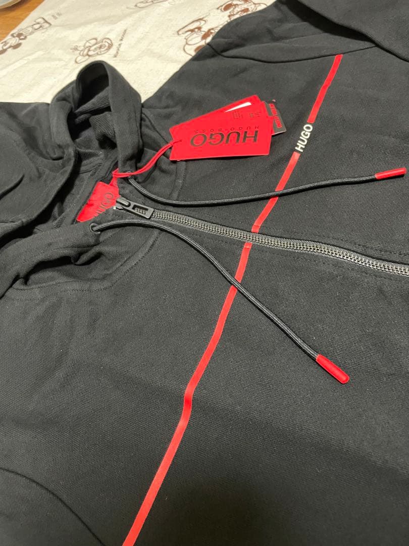 HUGO BOSS 新品未使用　メンズ　ジップアップ　パーカーXL