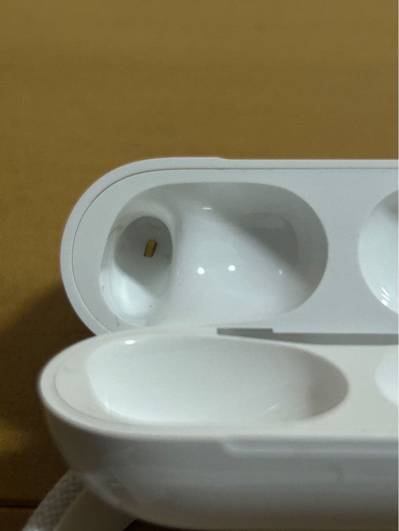 AirPods Pro 2 ケースのみ　外箱