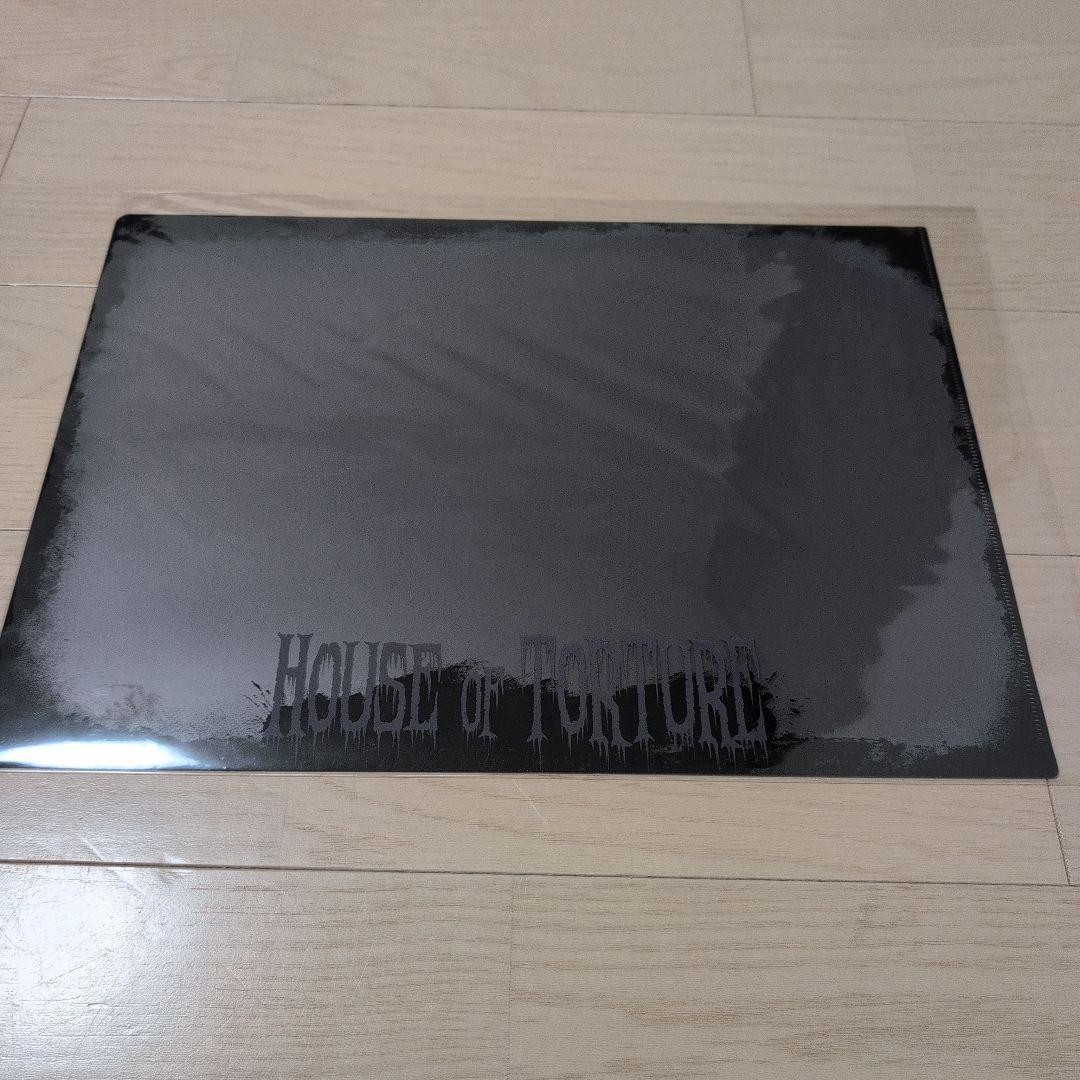 新日本プロレス　ハウスオブトーチャー　直筆サイン入りポートレート　A3サイズ